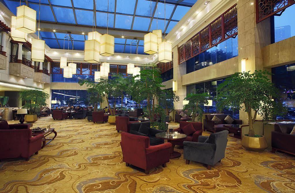 Empark Grand Hotel Chongqing Exteriör bild